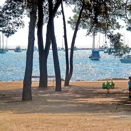 In Novigrad/istrien 9468 Апартаменты *